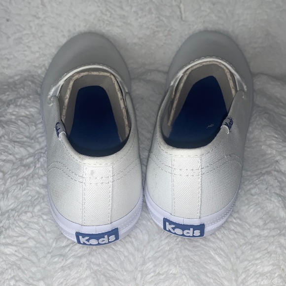NWOT Keds Classic White Canvas Slip-Ons - Picture 4 of 7